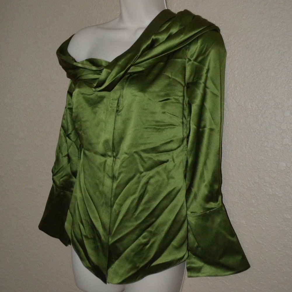 $920 Sz 2 Hellessy Green Calla Off Shoulder Silk Blouse